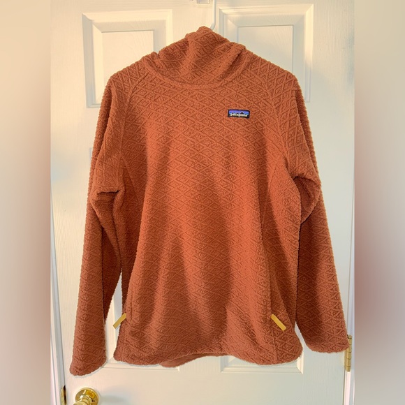 Patagonia W’a Diamond Capra Chocolate Brown Hoodie - Picture 2 of 8